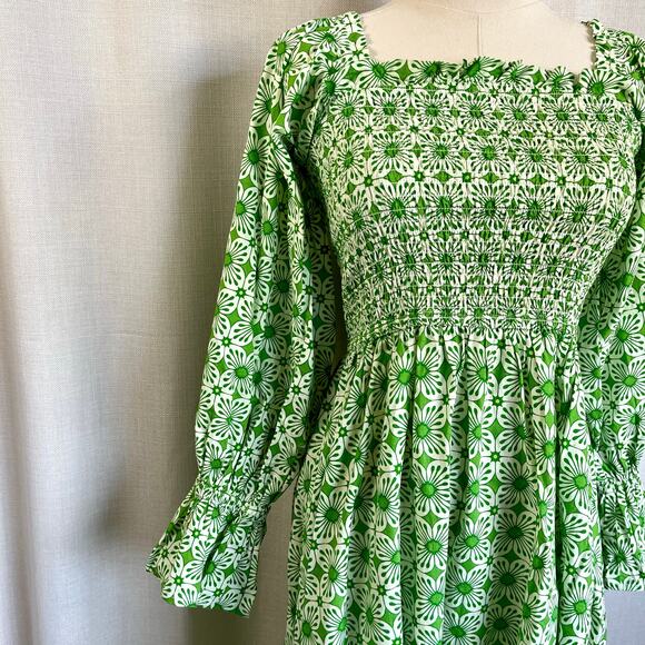 Elizabeth Wilson 100% Cotton Green White Smocked Ruched Floral Maxi Dress Small - Picture 2 of 9